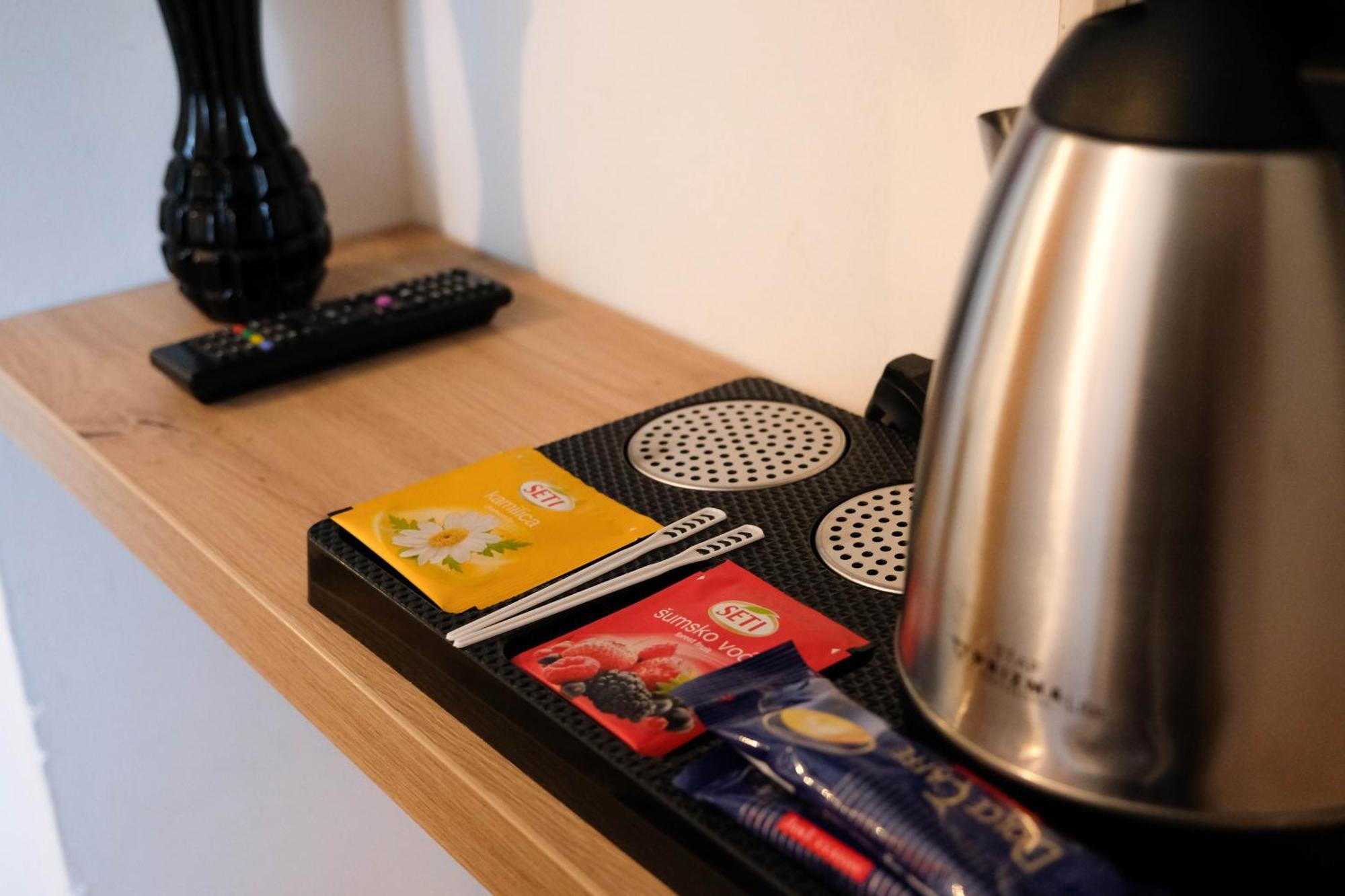 Bed And Breakfast Vijecnica Sarajevo Buitenkant foto