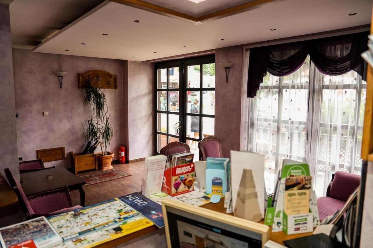 Bed And Breakfast Vijecnica Sarajevo Buitenkant foto