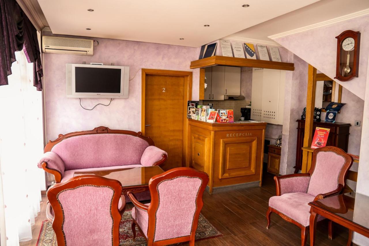 Bed And Breakfast Vijecnica Sarajevo Buitenkant foto